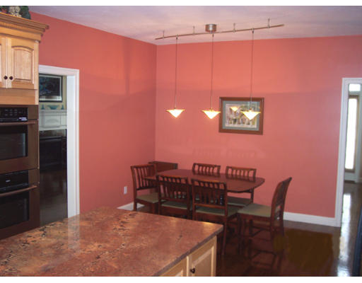 84 Thistle Road North Andover, MA 01845 - Photo 8 of 19 Gallery Image 8