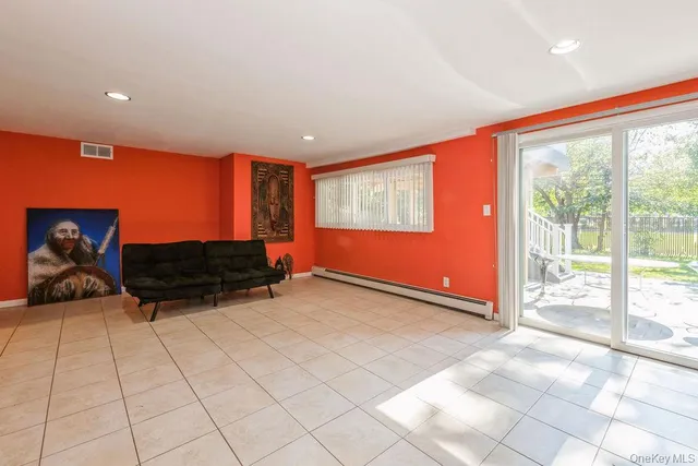 $1,299,000 | 821 Cliffside Avenue, Valley Stream, NY 11581