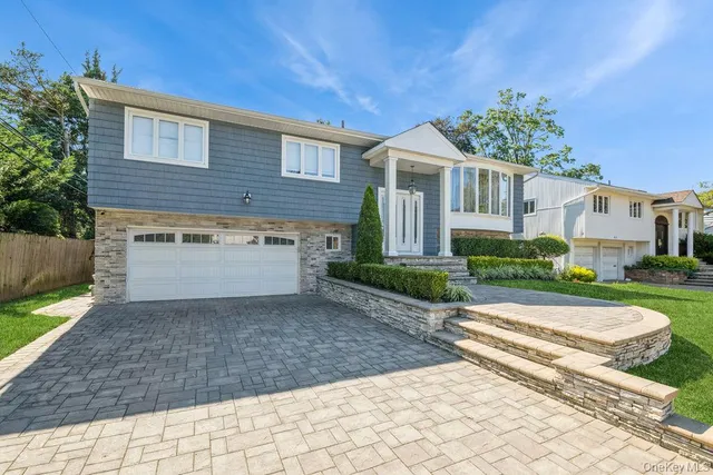 $1,299,000 | 821 Cliffside Avenue, Valley Stream, NY 11581