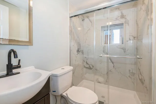 $1,299,000 | 821 Cliffside Avenue, Valley Stream, NY 11581