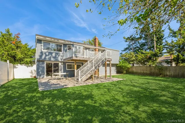 $1,299,000 | 821 Cliffside Avenue, Valley Stream, NY 11581