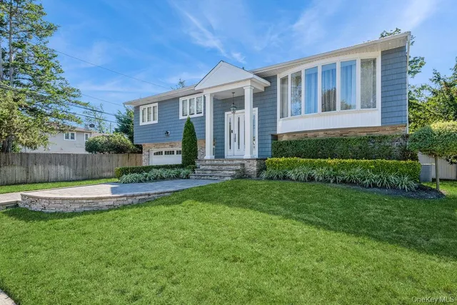 $1,299,000 | 821 Cliffside Avenue, Valley Stream, NY 11581