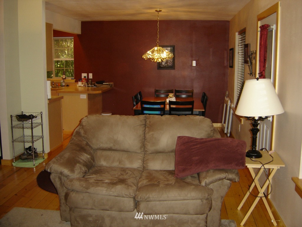 22011 Pinnacle Road Glacier, WA 98244 - Photo 4 of 11 Gallery Image 4