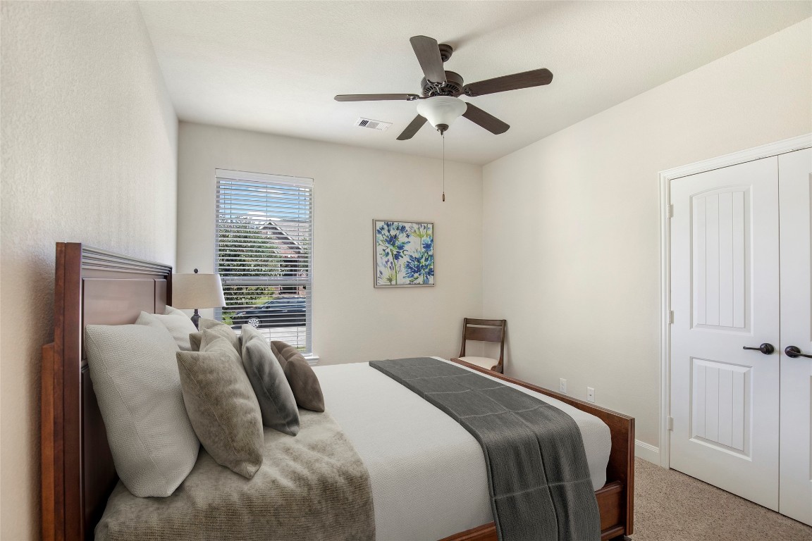 6703 Honeycrest Lane Spring, TX 77389 - Photo 13 of 35