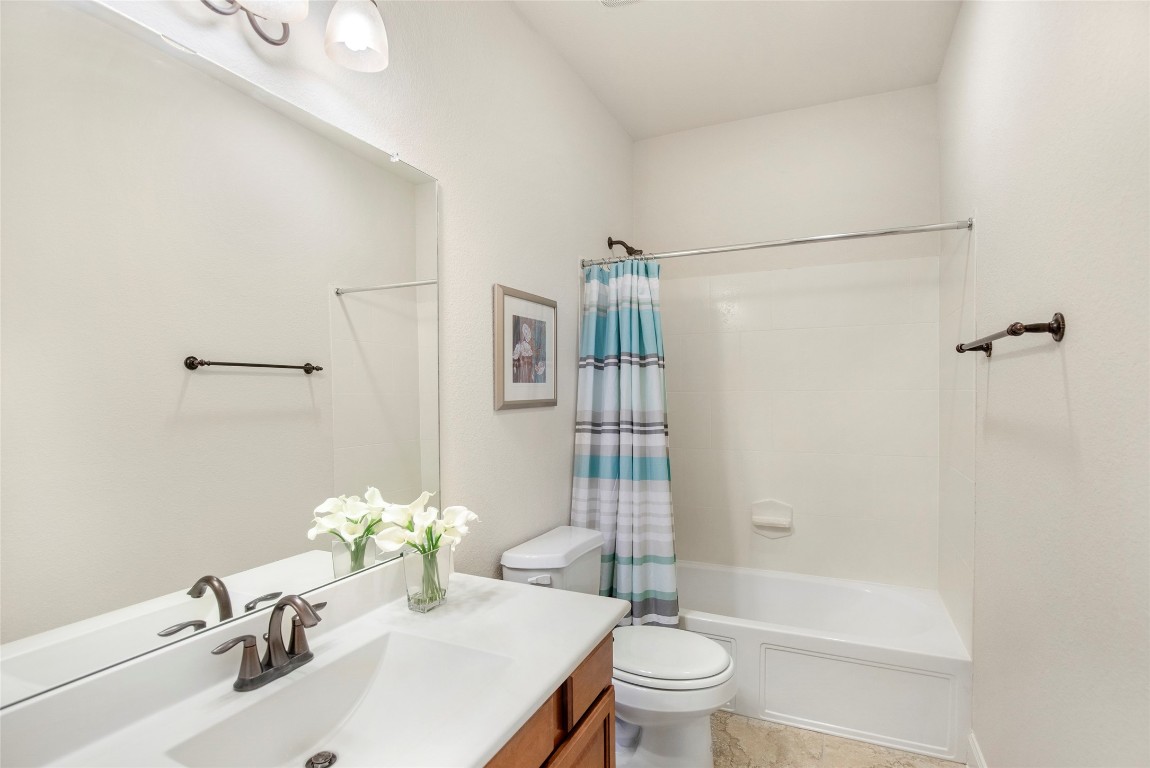 6703 Honeycrest Lane Spring, TX 77389 - Photo 14 of 35