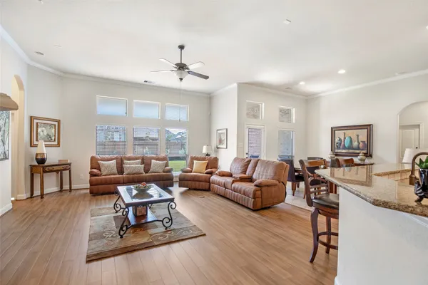 $3,600 | 6703 Honeycrest Lane, Spring, TX 77389