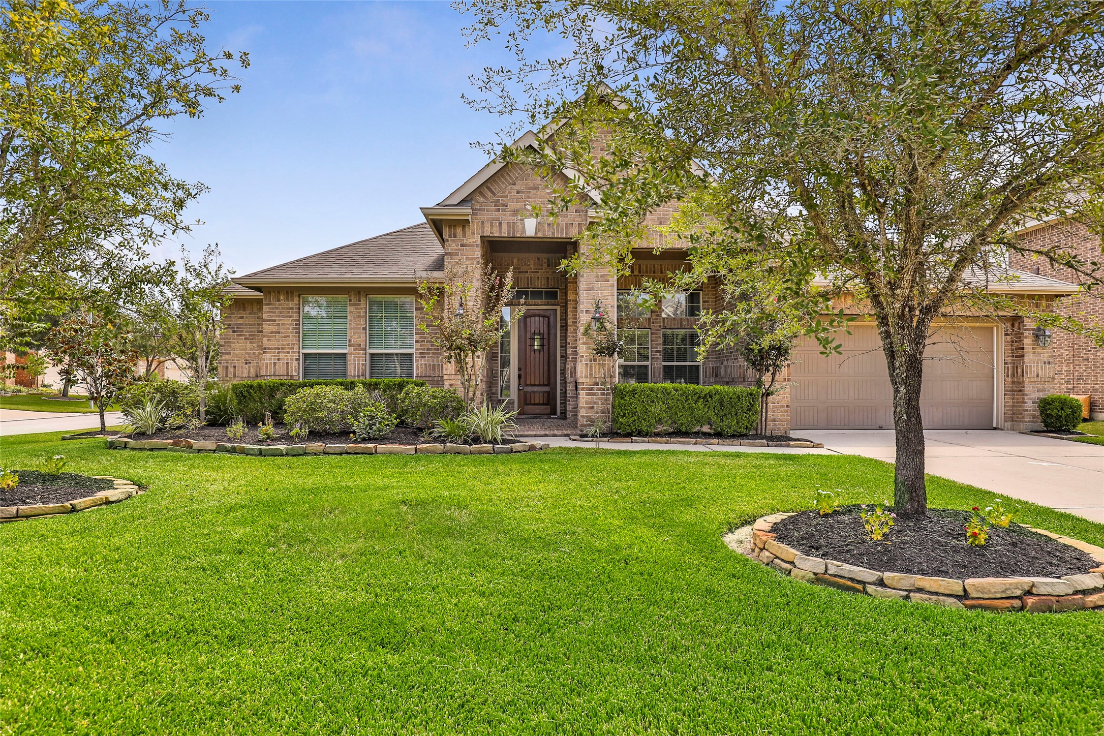 6703 Honeycrest Lane Spring, TX 77389 - Photo 2 of 35
