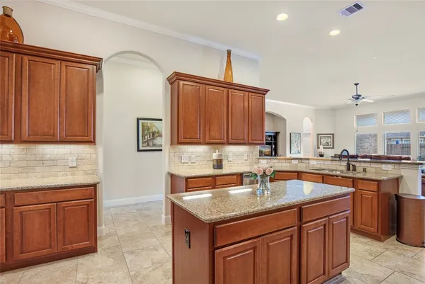 $3,600 | 6703 Honeycrest Lane, Spring, TX 77389