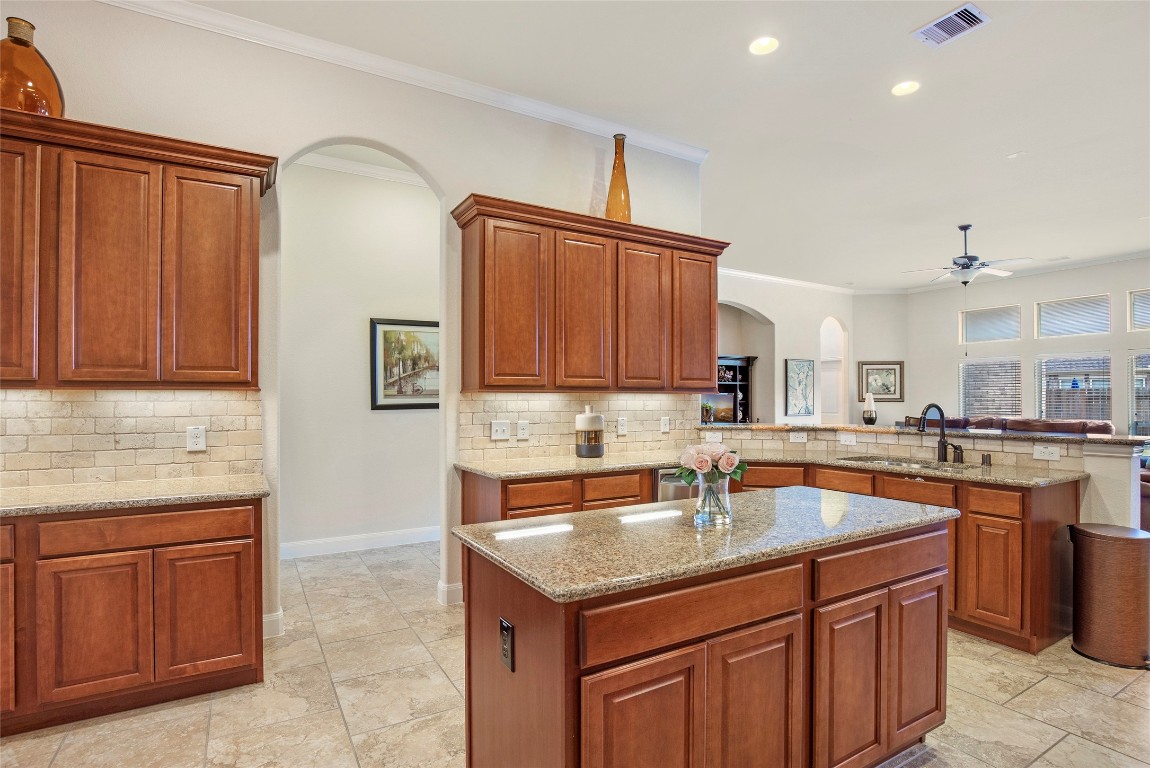 6703 Honeycrest Lane Spring, TX 77389 - Photo 28 of 35