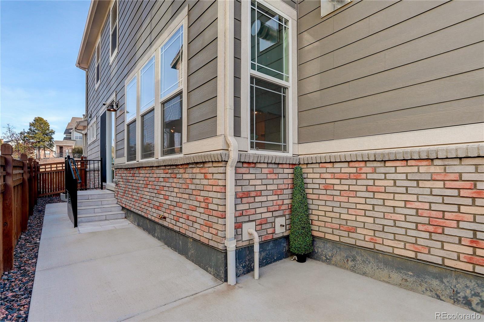 431 Courtfield Way Castle Pines, CO 80108 - Photo 37 of 49