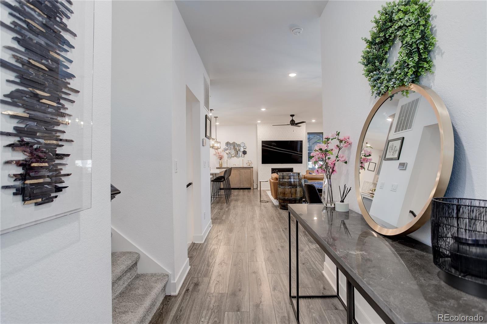 431 Courtfield Way Castle Pines, CO 80108 - Photo 4 of 49