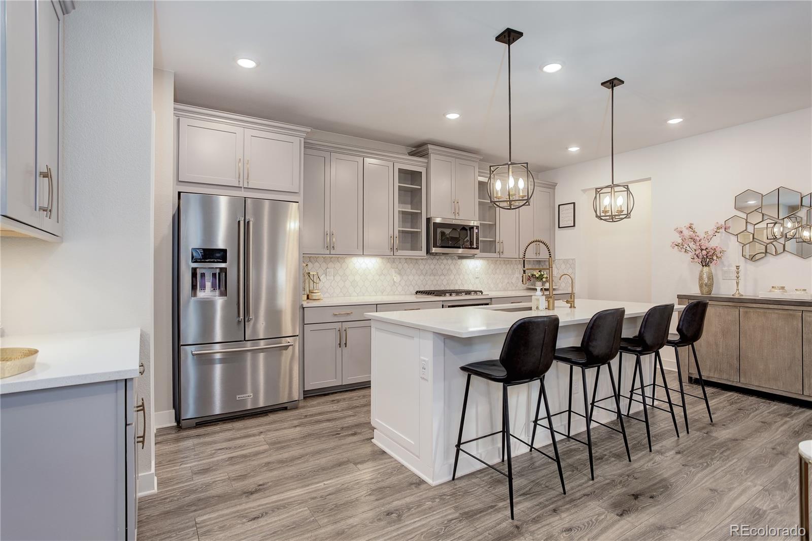 431 Courtfield Way Castle Pines, CO 80108 - Photo 6 of 49