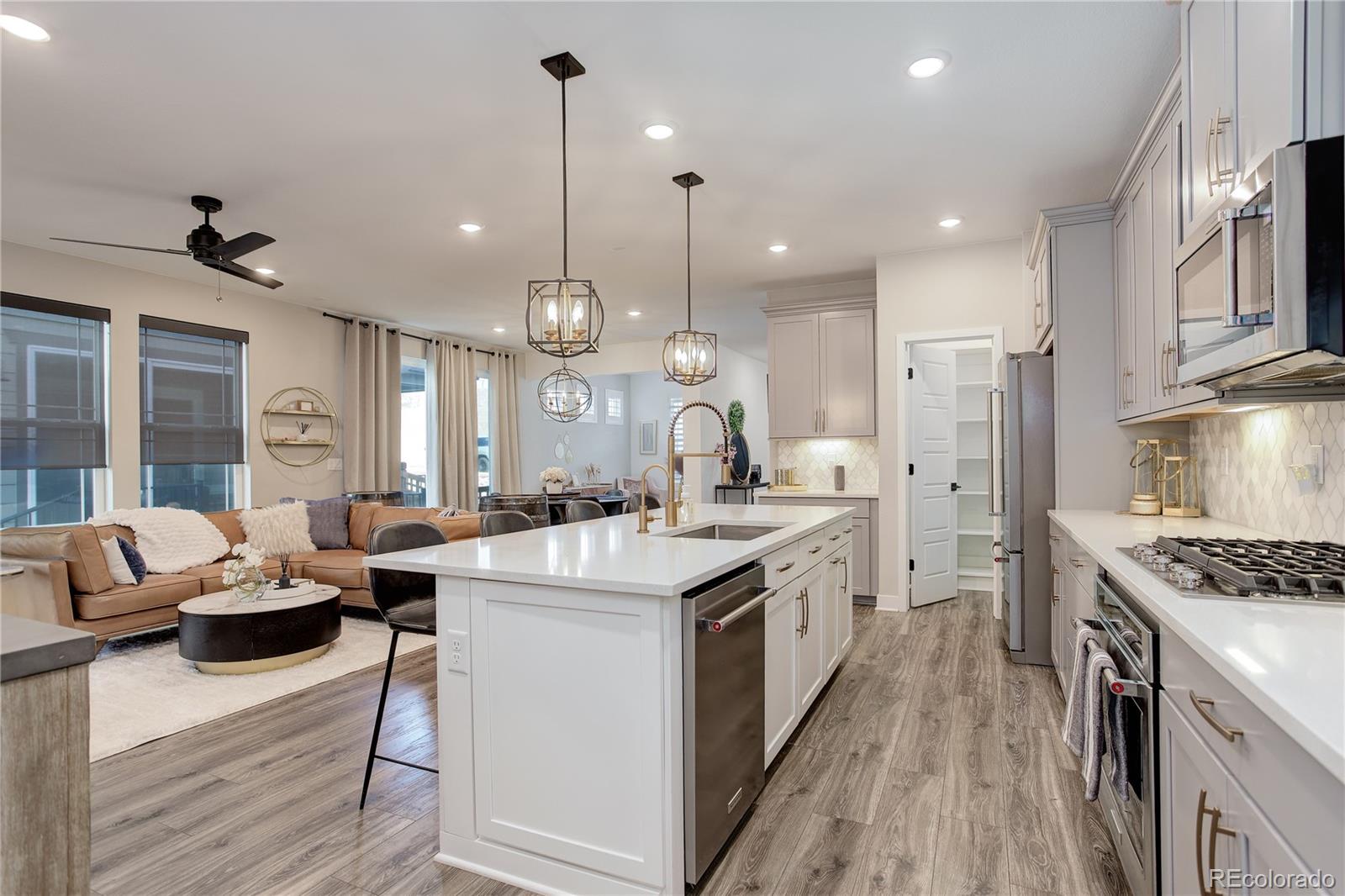 431 Courtfield Way Castle Pines, CO 80108 - Photo 7 of 49