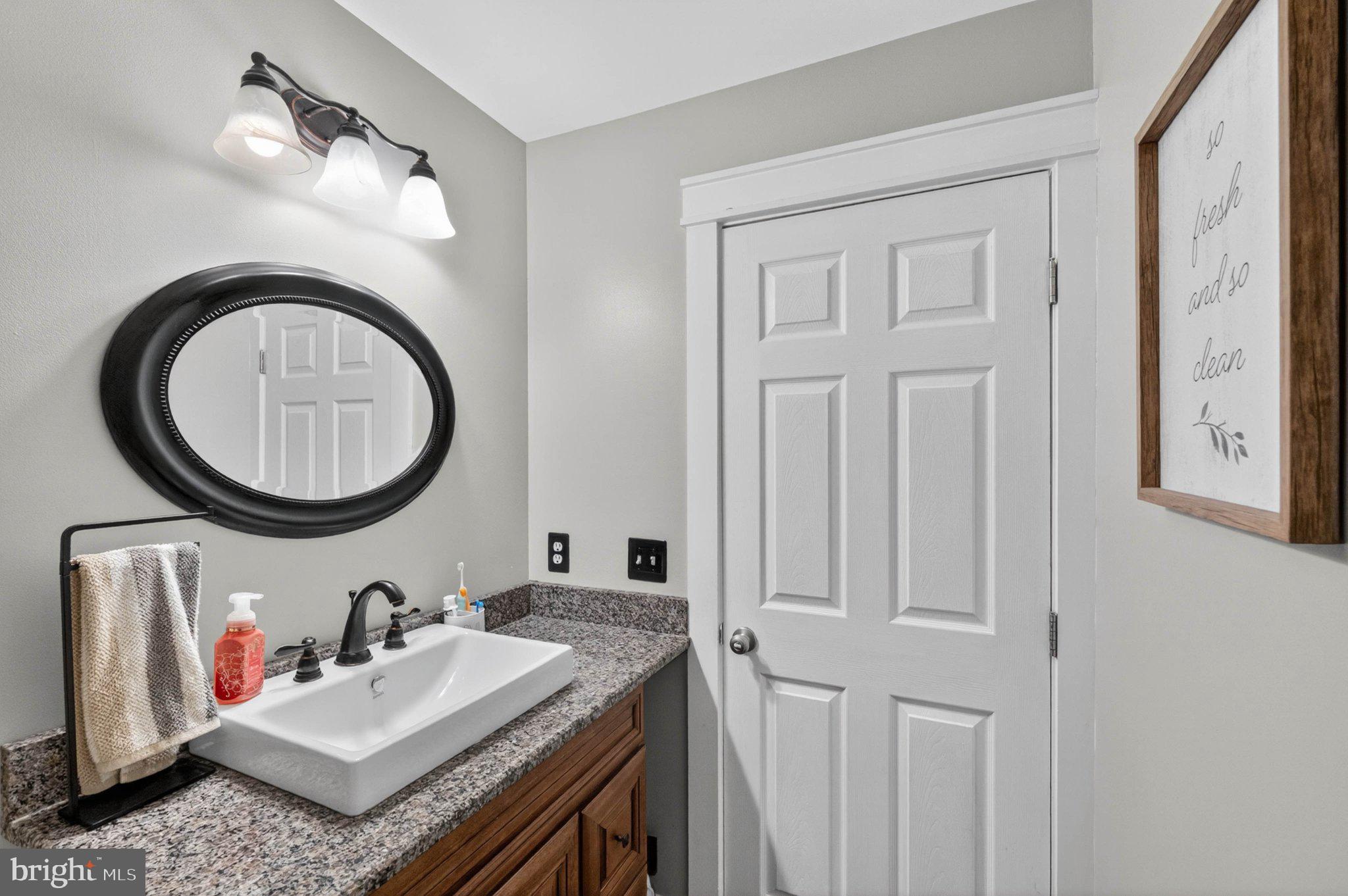 1070 State Road Coopersburg, PA 18036 - Photo 18 of 42