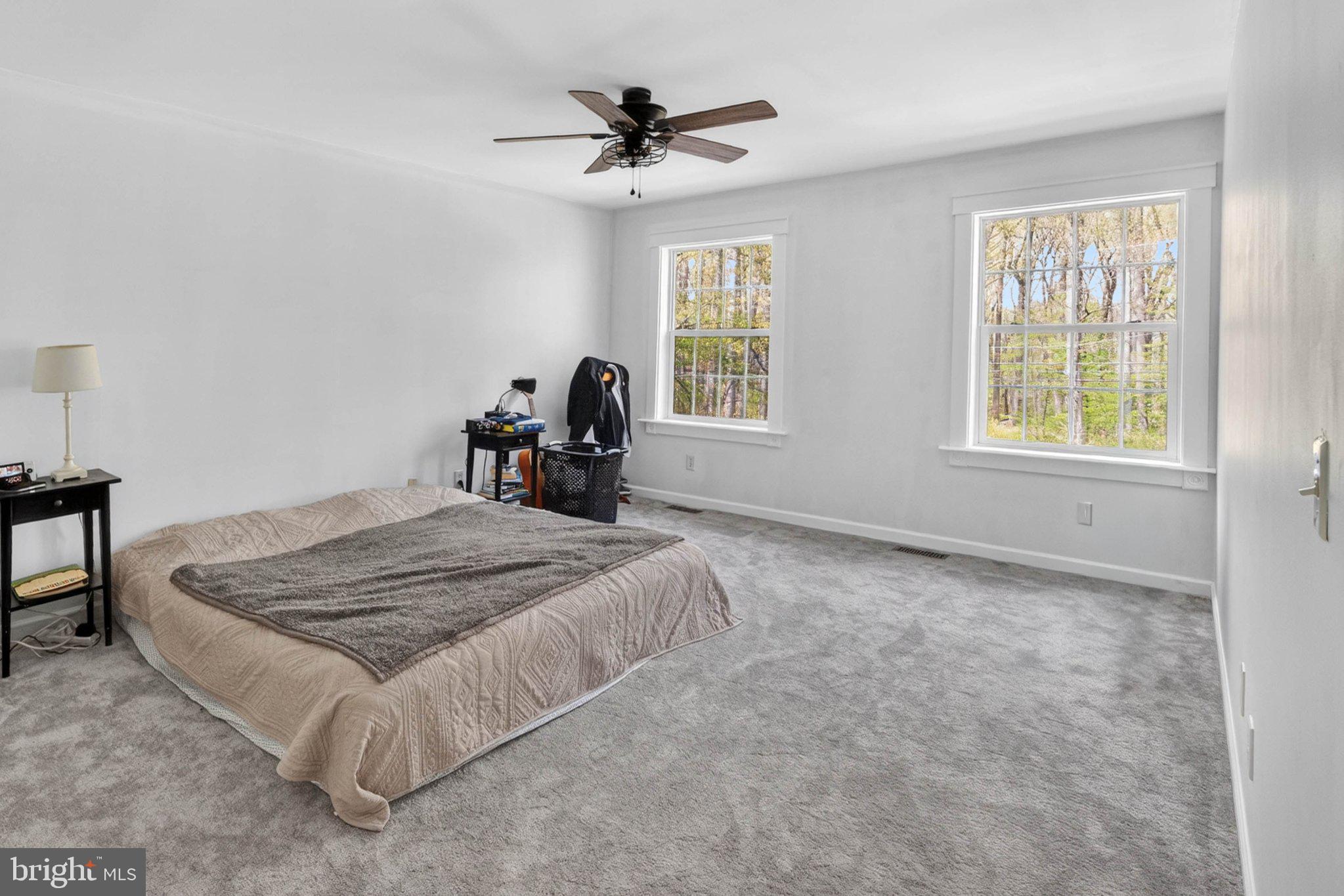 1070 State Road Coopersburg, PA 18036 - Photo 22 of 42