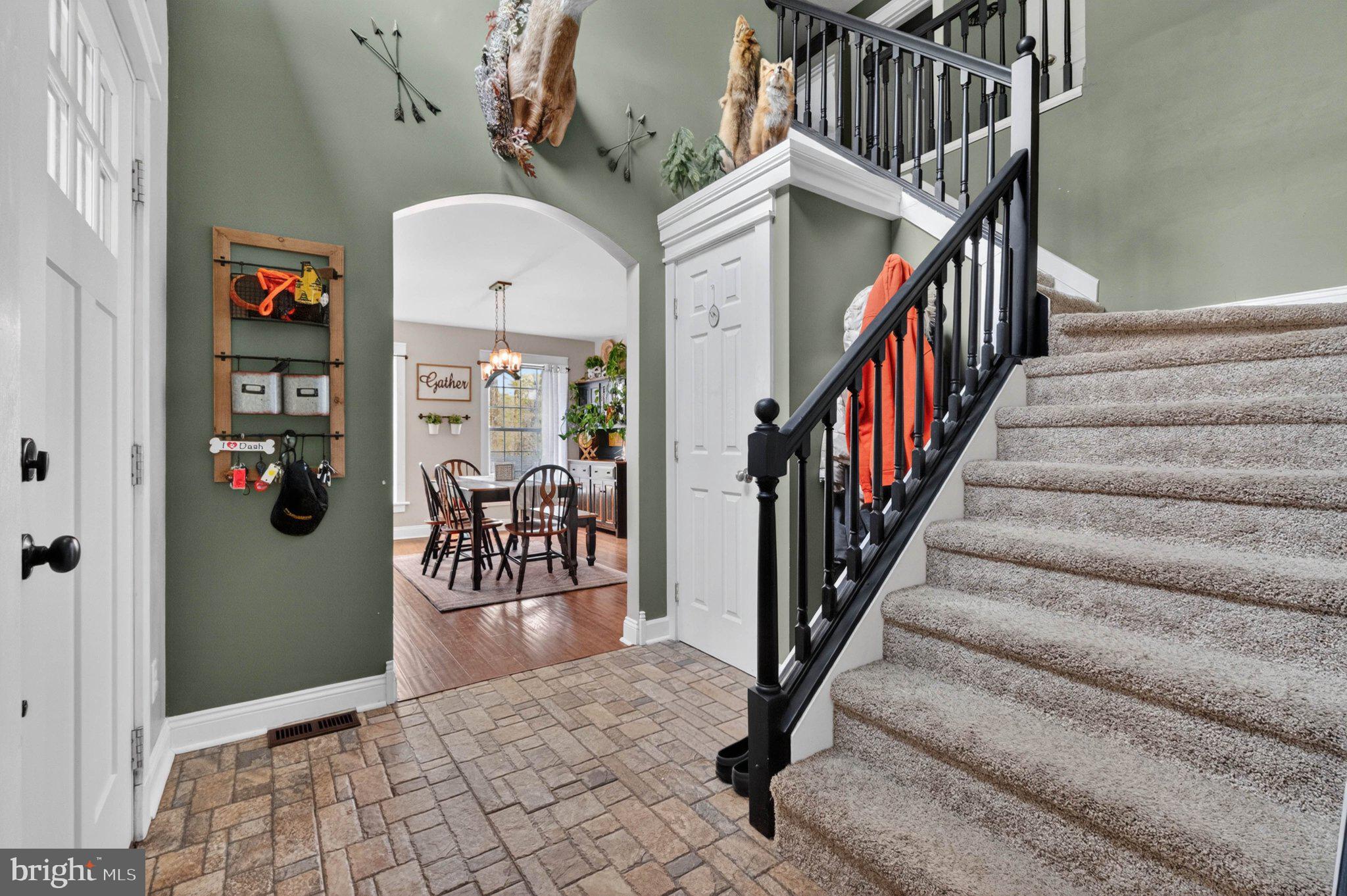 1070 State Road Coopersburg, PA 18036 - Photo 3 of 42