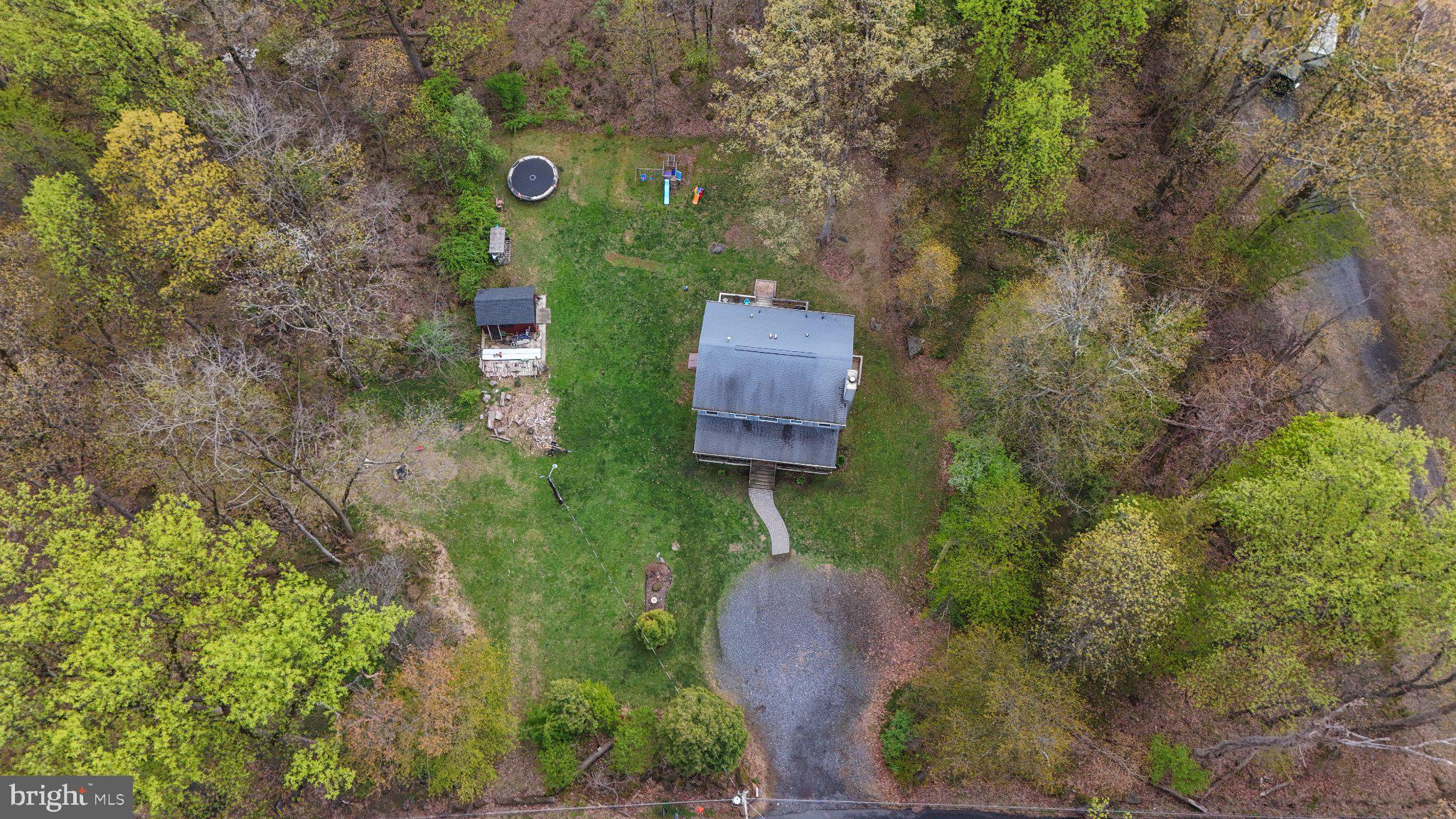 1070 State Road Coopersburg, PA 18036 - Photo 36 of 42