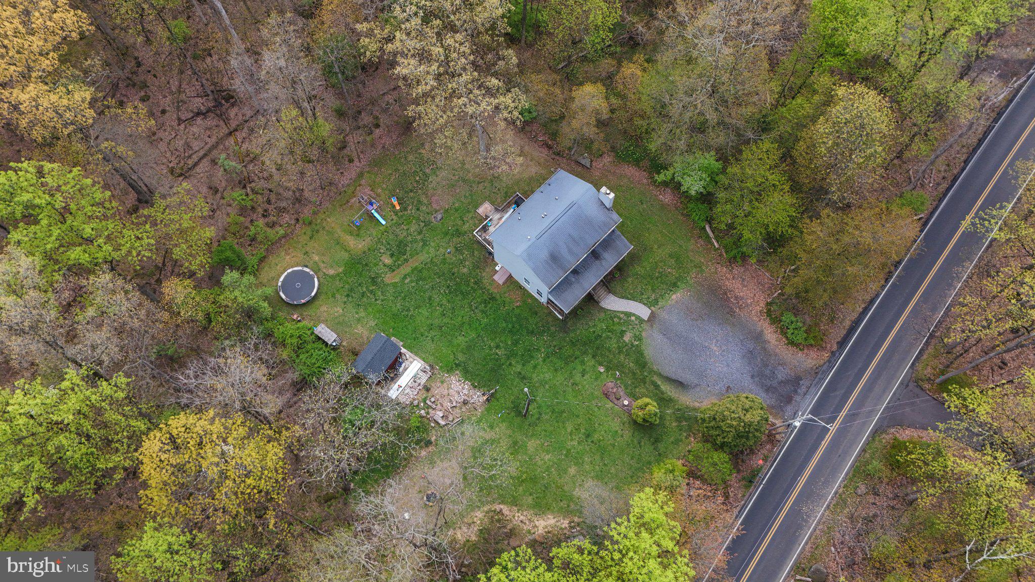 1070 State Road Coopersburg, PA 18036 - Photo 38 of 42
