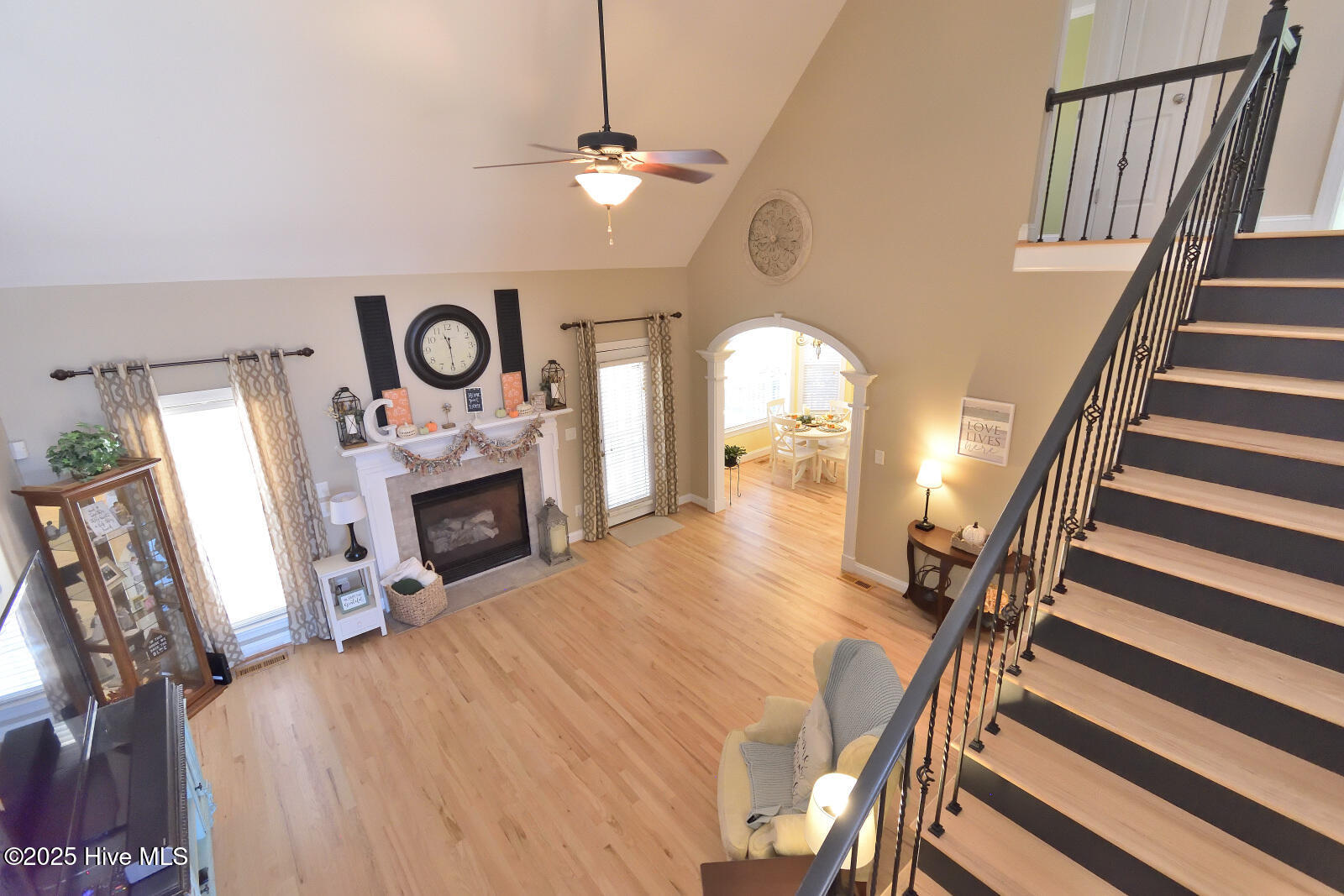 4980 Shepherds Way Drive Battleboro, NC 27809 - Photo 8 of 41 Living room