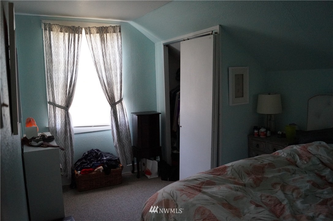 409 D Street Cosmopolis, WA 98537 - Photo 12 of 22 Gallery Image 12