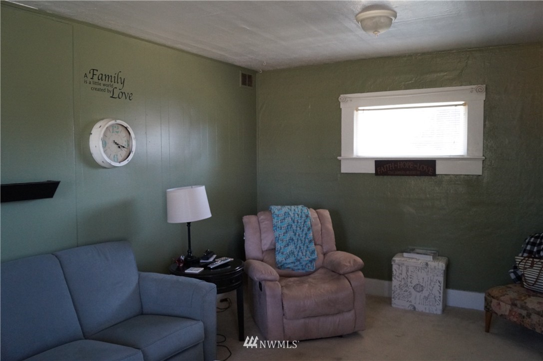 409 D Street Cosmopolis, WA 98537 - Photo 16 of 22 Gallery Image 16