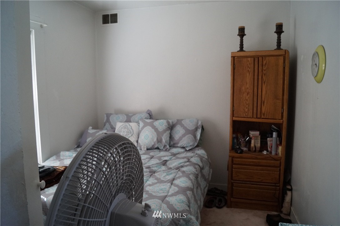 409 D Street Cosmopolis, WA 98537 - Photo 21 of 22 Gallery Image 21