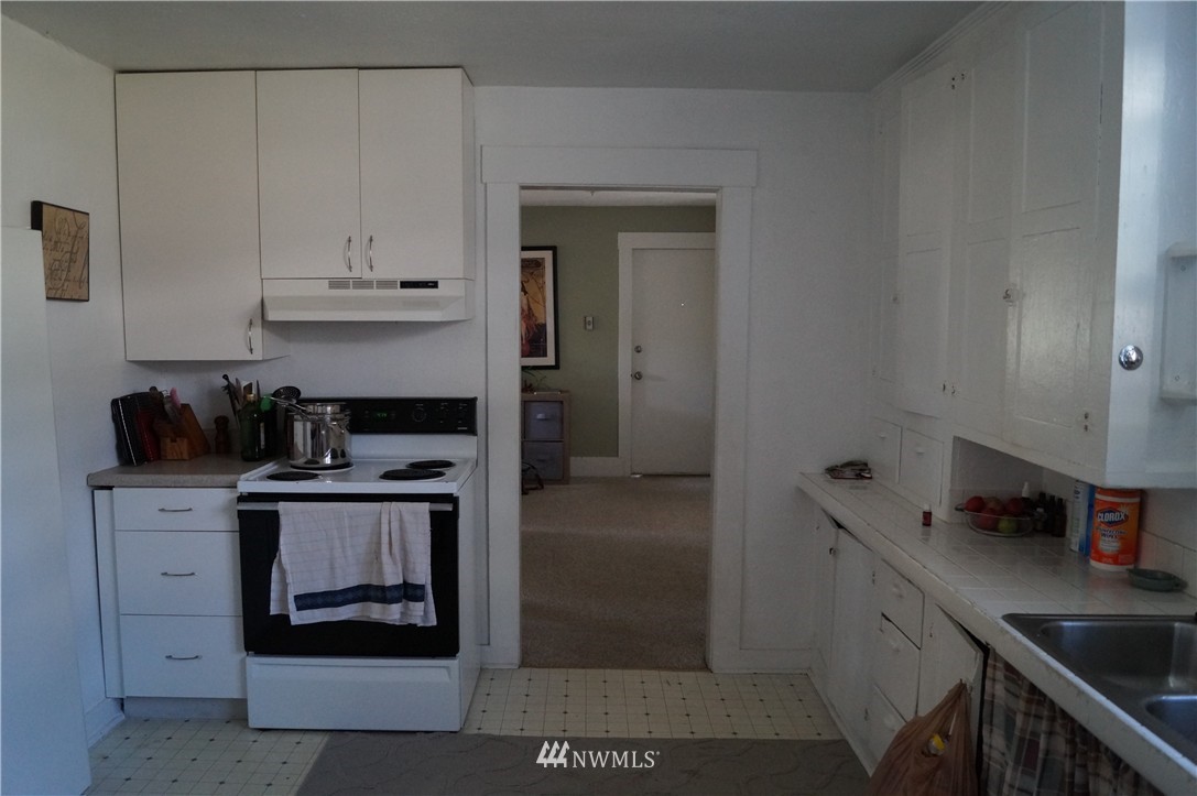 409 D Street Cosmopolis, WA 98537 - Photo 10 of 22 Gallery Image 10