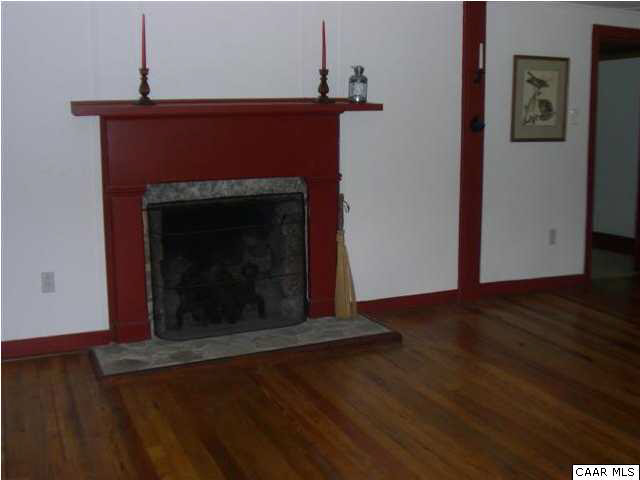 612 Wiggins Spring Road Vesuvius, VA 24483 - Photo 4 of 19 Gallery Image 4