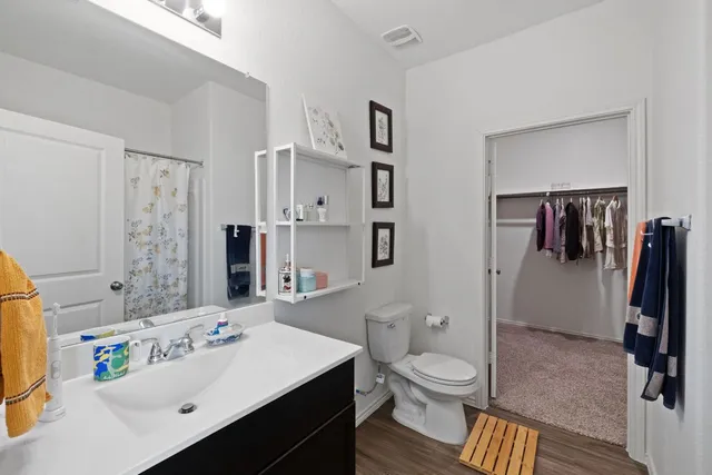 $2,100 | 7116 Spirit Hill Road, Austin, TX 78744