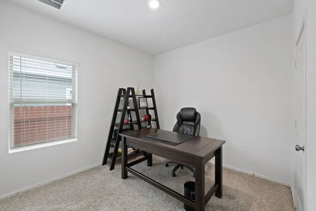 $2,100 | 7116 Spirit Hill Road, Austin, TX 78744