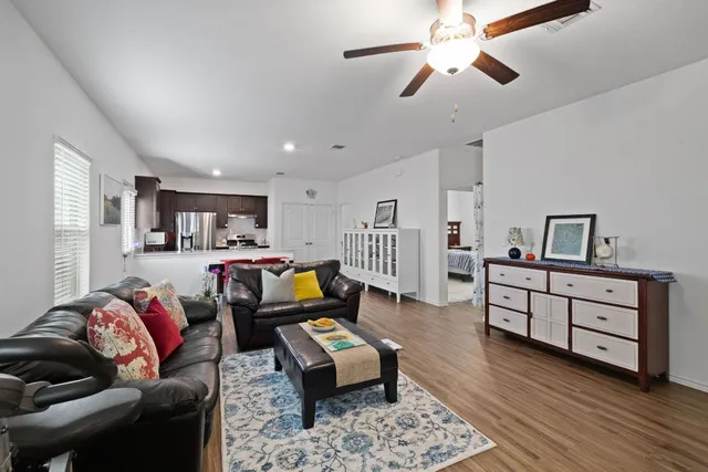 $2,100 | 7116 Spirit Hill Road, Austin, TX 78744