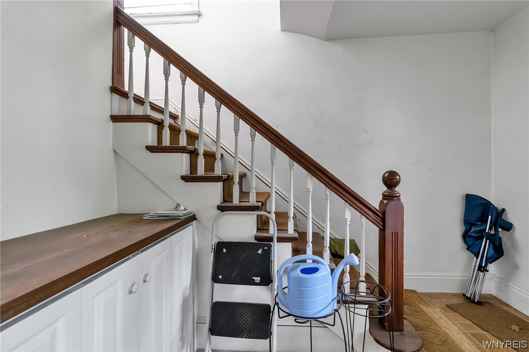 84 South Forest Road Amherst, NY 14221 - Photo 19 of 32