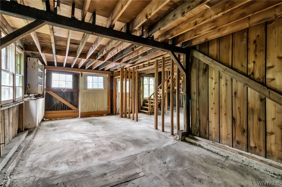 84 South Forest Road Amherst, NY 14221 - Photo 8 of 32