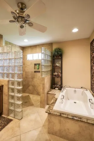 $4,000 | 99 Conejo Circle, Palm Desert, CA 92260