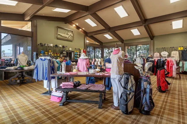 $4,000 | 99 Conejo Circle, Palm Desert, CA 92260