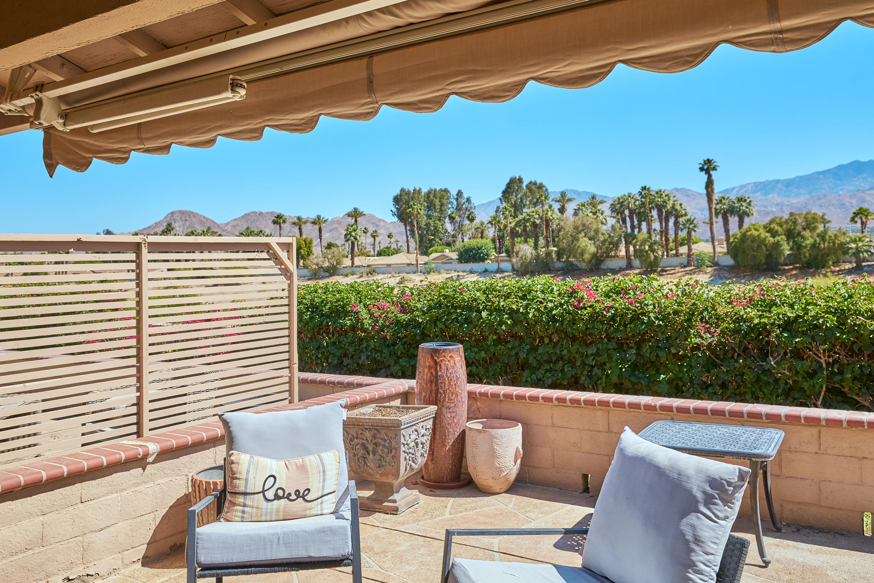 99 Conejo Circle Palm Desert, CA 92260 - Photo 8 of 31 DSC08358