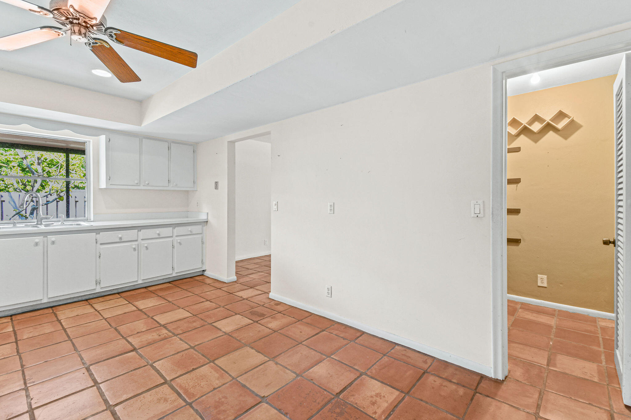 101 West Riverside Drive Jupiter, FL 33469 - Photo 13 of 41 101WRiversideDr_17