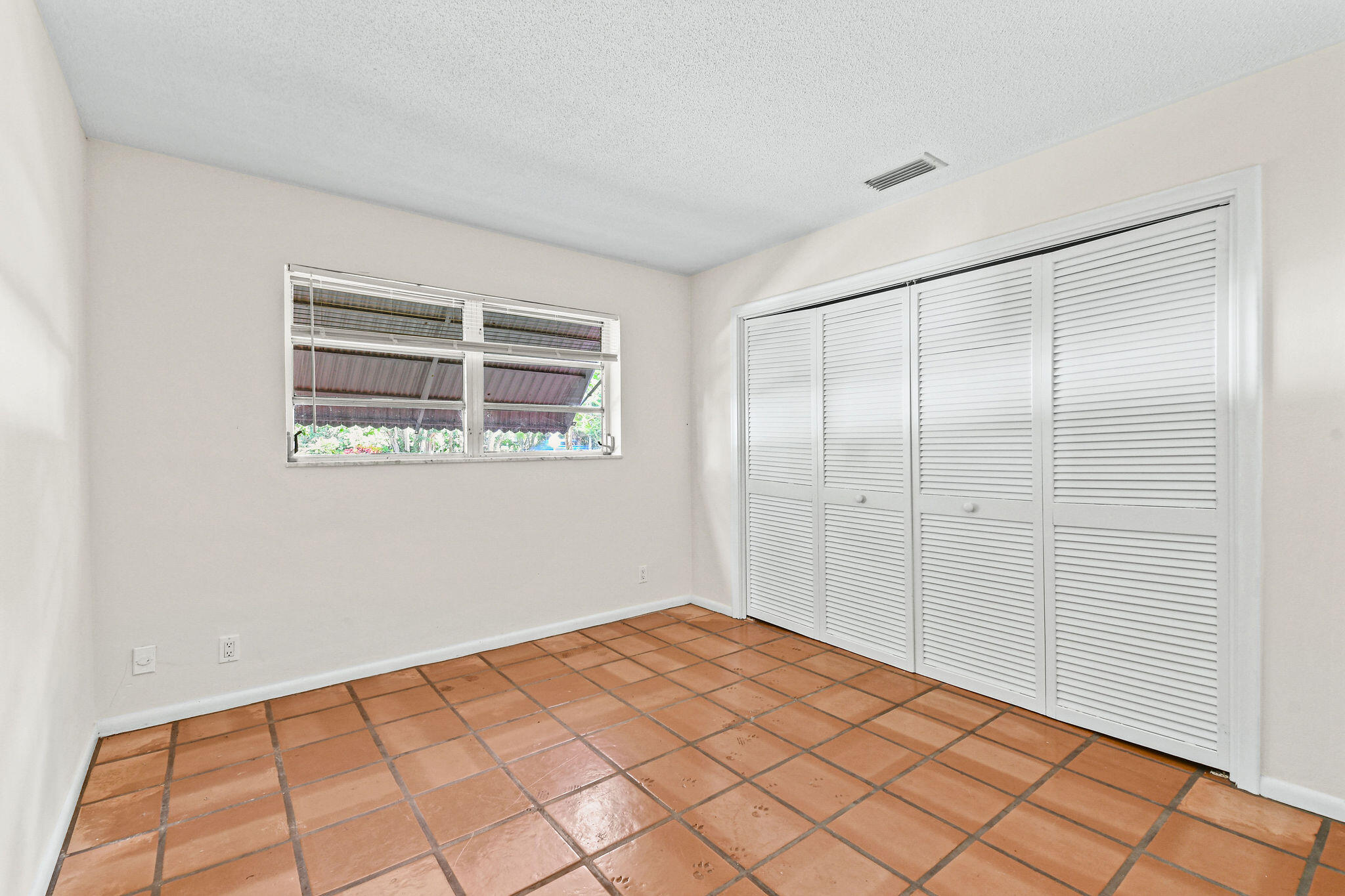 101 West Riverside Drive Jupiter, FL 33469 - Photo 20 of 41 101WRiversideDr_28