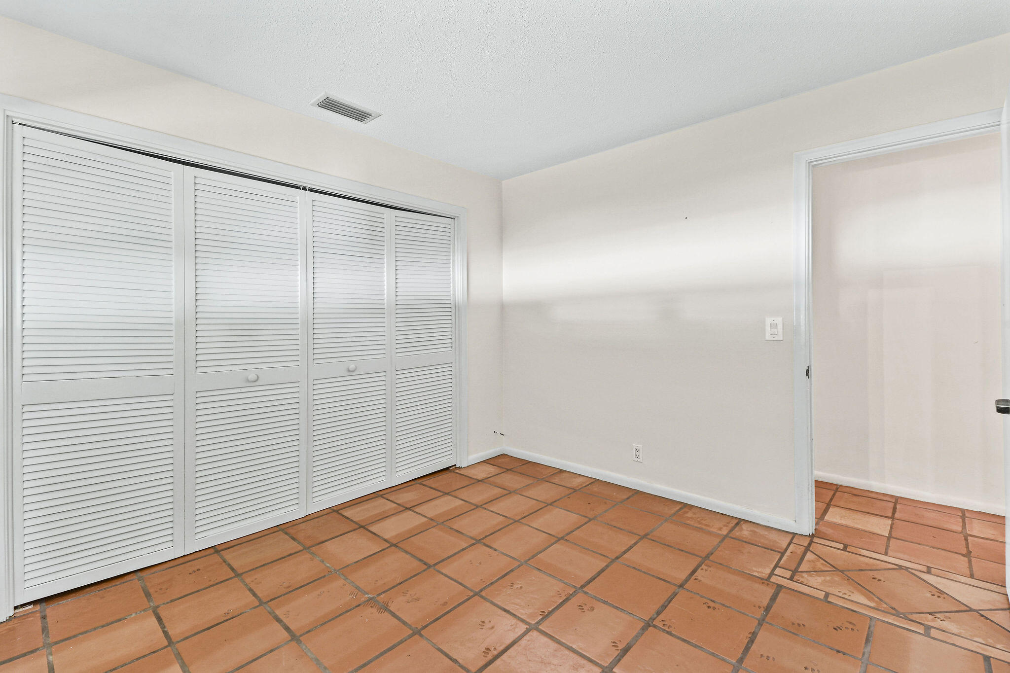 101 West Riverside Drive Jupiter, FL 33469 - Photo 21 of 41 101WRiversideDr_29