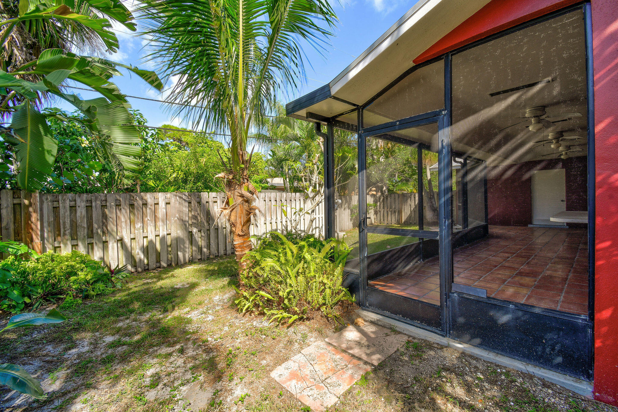 101 West Riverside Drive Jupiter, FL 33469 - Photo 26 of 41 101WRiversideDr_35