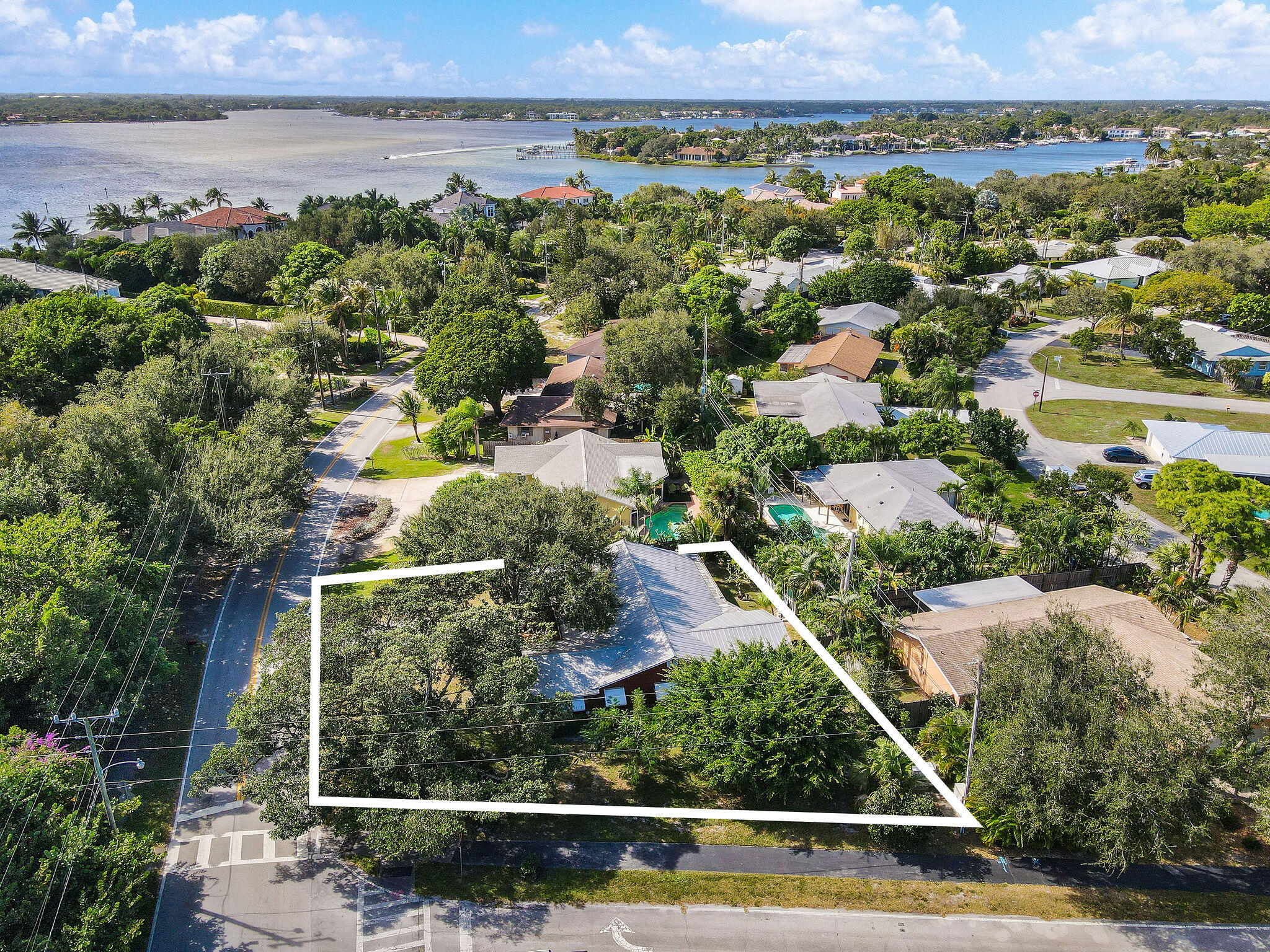 101 West Riverside Drive Jupiter, FL 33469 - Photo 32 of 41 101WRiversideDrAerials(2)a