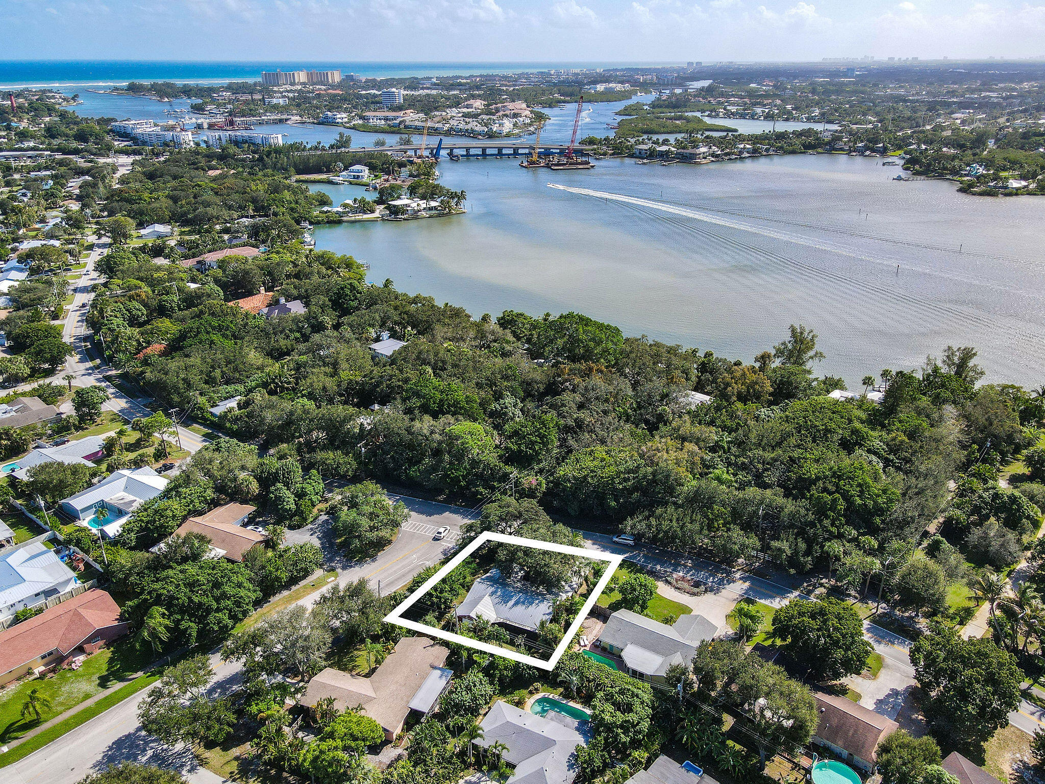 101 West Riverside Drive Jupiter, FL 33469 - Photo 36 of 41 101WRiversideDrAerials(9)a