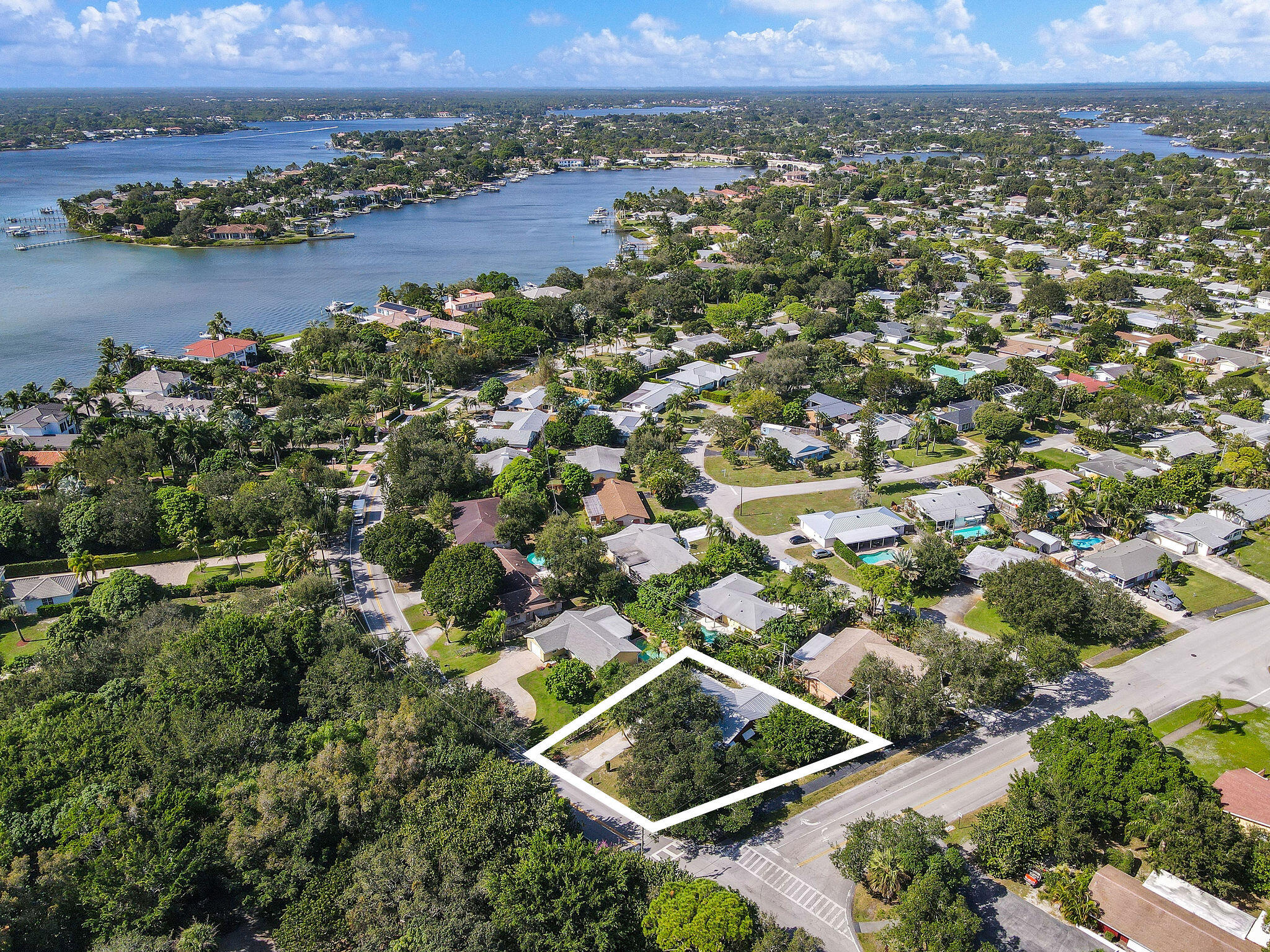 101 West Riverside Drive Jupiter, FL 33469 - Photo 39 of 41 101WRiversideDrAerials(12)a