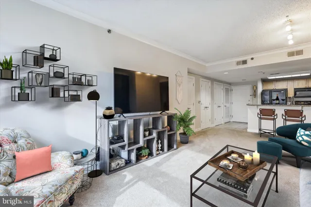 $299,990 | 777 7th Street Northwest, Unit 804, Washington, DC 20001