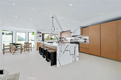 $4,495,000 | 32346 Phantom Drive, Rancho Palos Verdes, CA 90275