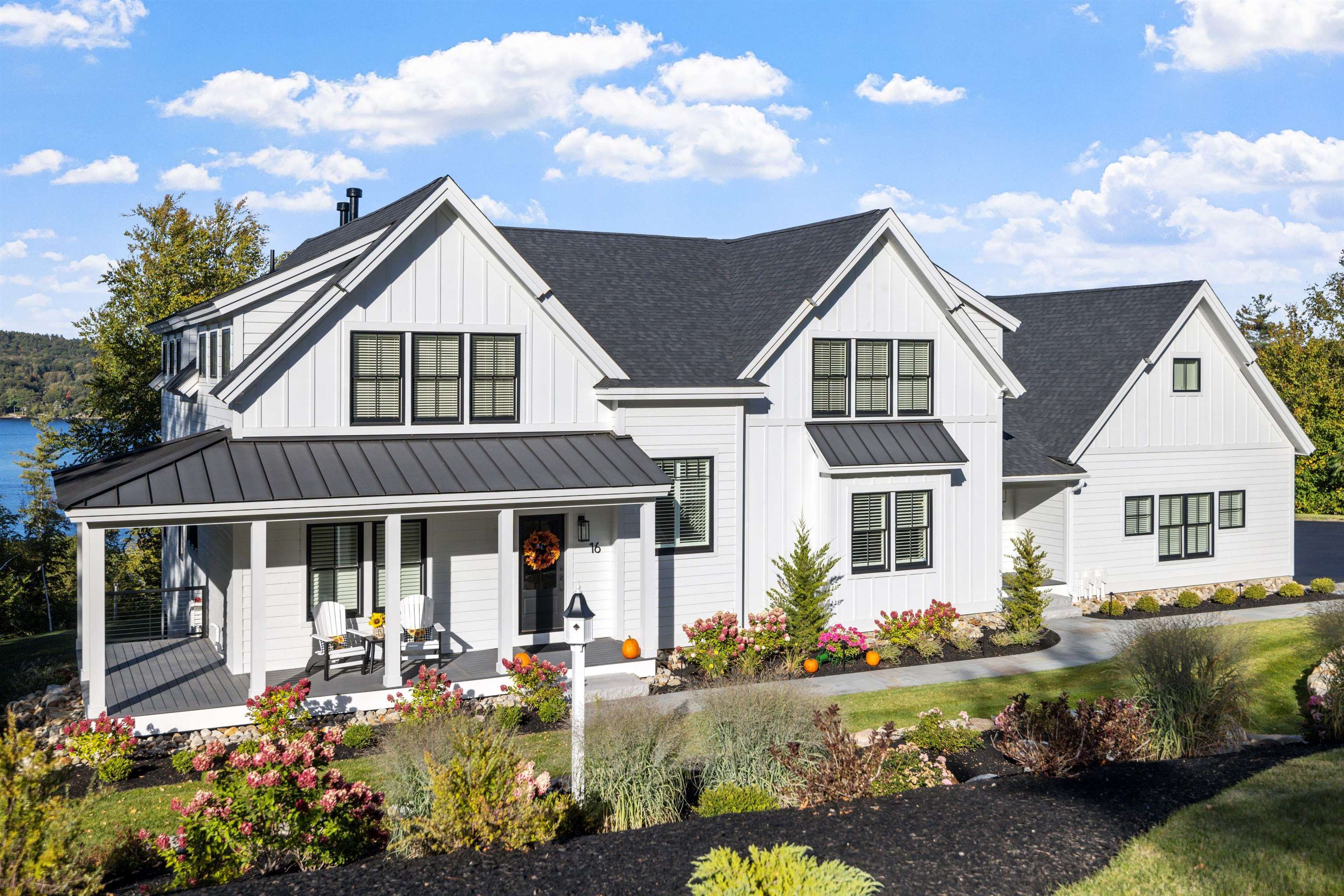 16 Bay Ridge Drive Meredith, NH 03253 - Photo 4 of 60