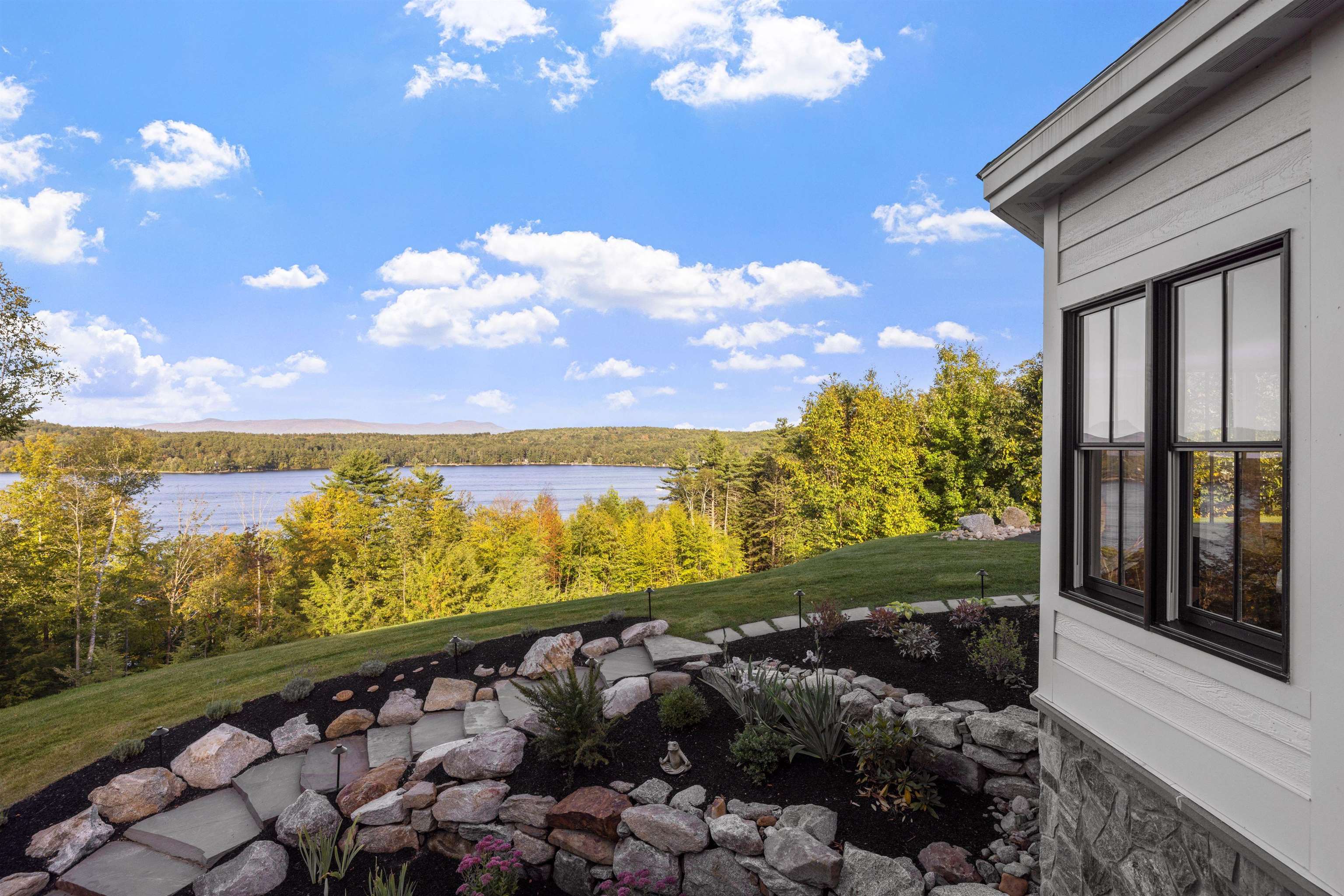 16 Bay Ridge Drive Meredith, NH 03253 - Photo 9 of 60