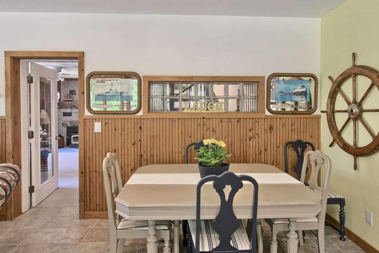 1663 Elberta Resort Road Frankfort, MI 49635 - Photo 23 of 51 1818896-22.JPG