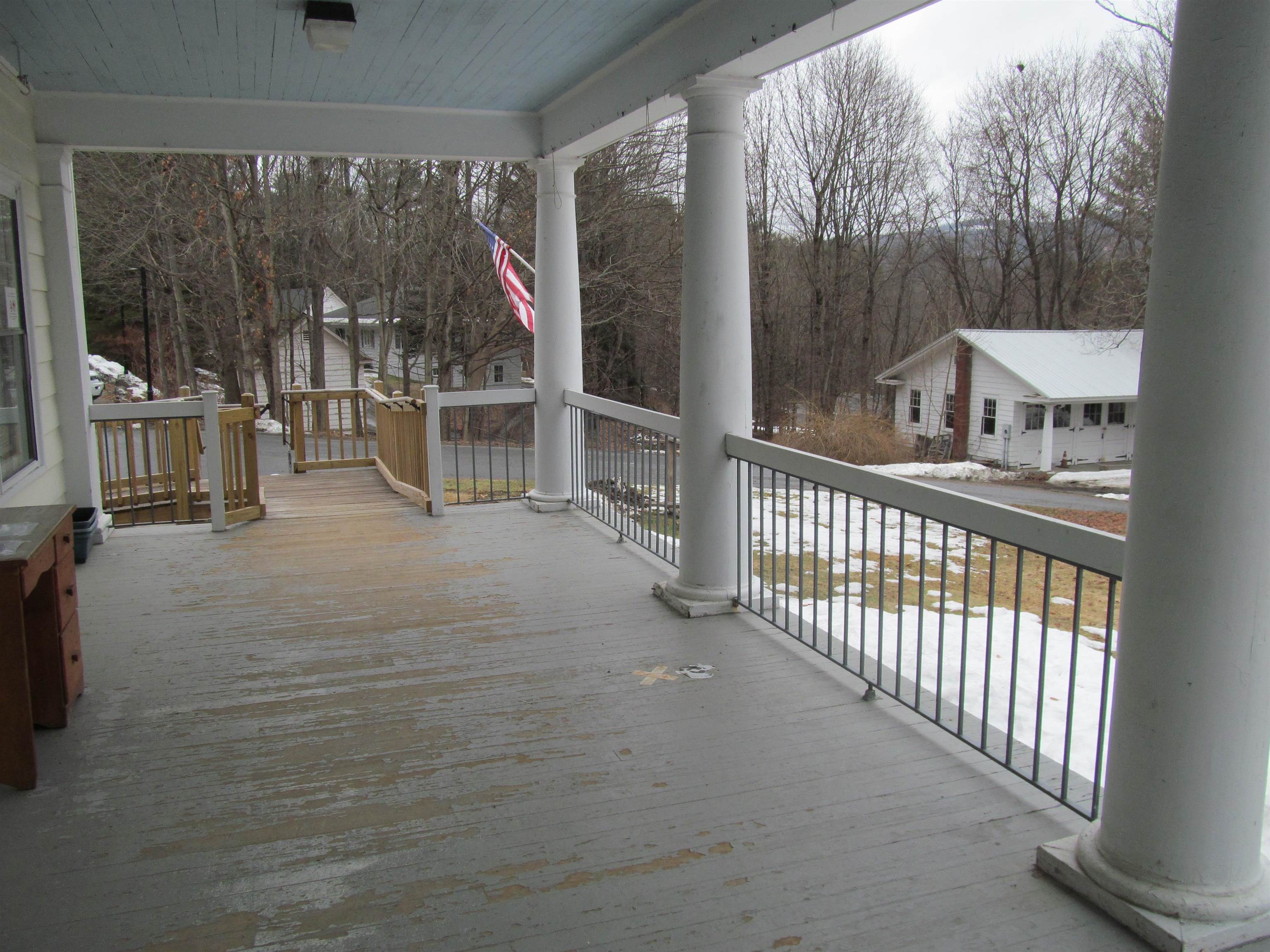 365 Summer Street Springfield, VT 05156 - Photo 5 of 32