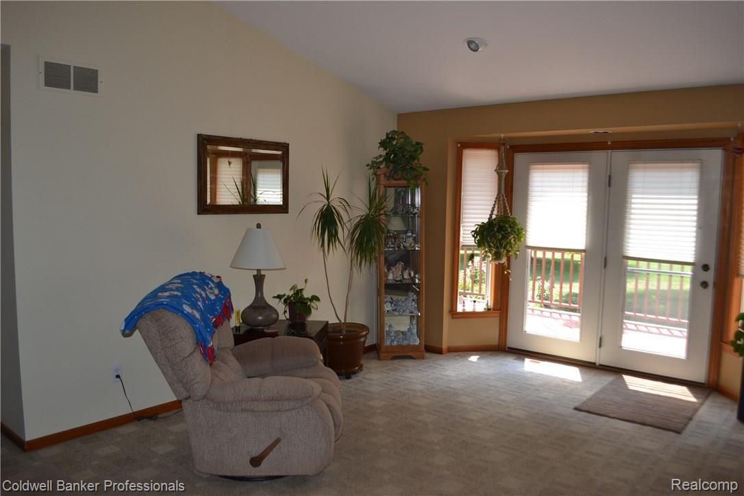 1393 Turrill Road Lapeer, MI 48446 - Photo 6 of 39 017.JPG